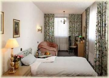 Tiptop Hotel Am Schoenen Brunnen 纽伦堡 外观 照片